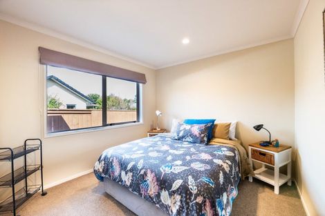 Photo of property in 6 Sunnybrooke Close, Welcome Bay, Tauranga, 3112