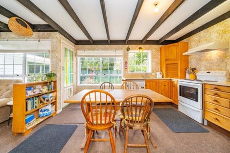 Photo of property in 114 Akatarawa Road, Birchville, Upper Hutt, 5018