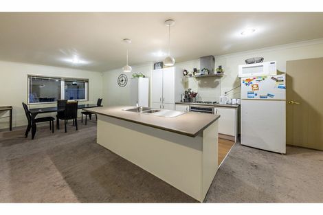 Photo of property in 67h Avenue Road, Otahuhu, Auckland, 1062