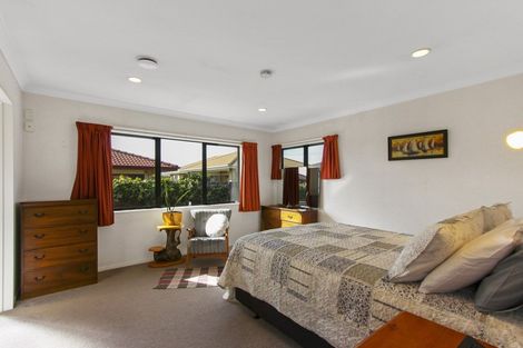 Photo of property in 19 Elmbridge Place, Owhata, Rotorua, 3010