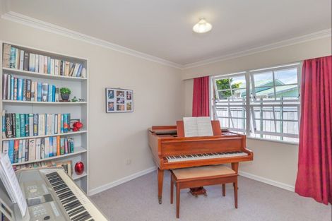 Photo of property in 62 Kennedy Drive, Levin, 5510