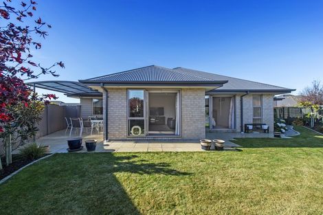 Photo of property in 11 Rossall Crescent, Rolleston, 7615