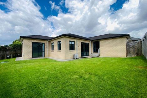 Photo of property in 11 Penny Lane, Pukekohe, 2120