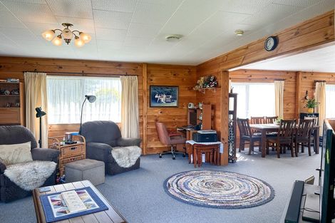 Photo of property in 64 Abel Tasman Drive, Takaka, 7110