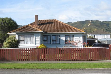 Photo of property in 360 Cambridge Terrace, Naenae, Lower Hutt, 5011