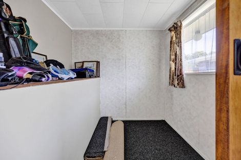 Photo of property in 13 Flint Road West, Stratford, 4332