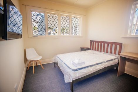 Photo of property in 35 Heriot Row, Dunedin Central, Dunedin, 9016
