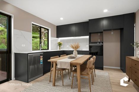Photo of property in 25d Lavery Place, Sunnynook, Auckland, 0632