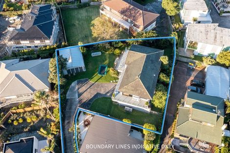 Photo of property in 12 Bucklands Beach Road, Bucklands Beach, Auckland, 2012