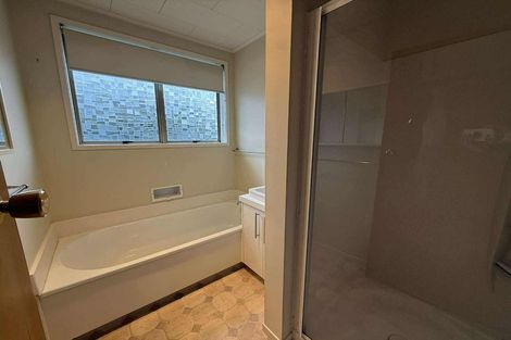 Photo of property in 2/112 Mcleod Street, Camberley, Hastings, 4120