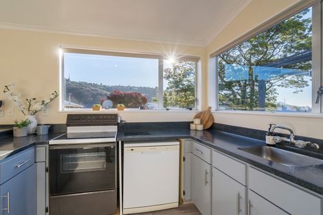 Photo of property in 19 Cole Street, Caversham, Dunedin, 9012