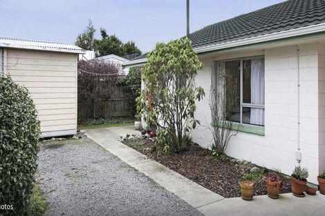 Photo of property in 2/139 Weston Road, St Albans, Christchurch, 8052