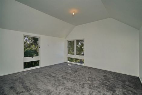 Photo of property in 4 Ball Lane, Redcliffs, Christchurch, 8081