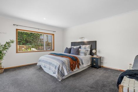 Photo of property in 32 Ballintoy Park Drive, Welcome Bay, Tauranga, 3175