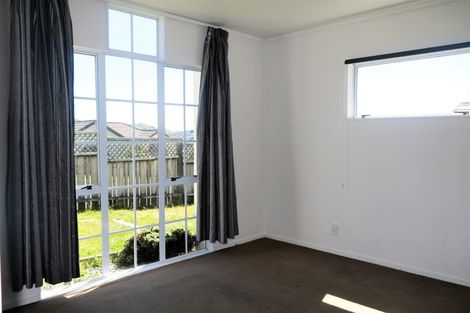 Photo of property in 20 Kentwood Drive, Woodridge, Wellington, 6037