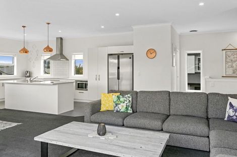 Photo of property in 68 Huka Heights Drive, Rangatira Park, Taupo, 3330