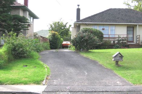 Photo of property in 1/49 Strid Road, Te Atatu South, Auckland, 0610