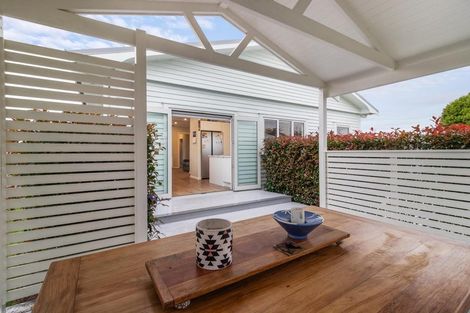 Photo of property in 16 High Street, Tirau, 3410