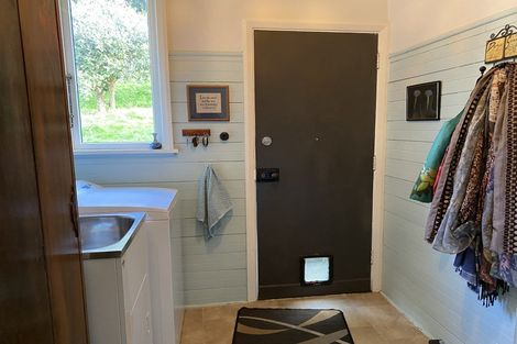 Photo of property in 102 Cleveland Terrace, Maitai, Nelson, 7010