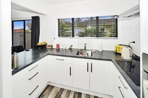 Photo of property in 2a Princess Street, Te Puke, 3119