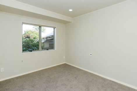 Photo of property in 1/217 Mcleod Street, Camberley, Hastings, 4120