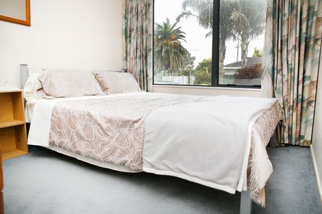 Photo of property in 45 Clevedon Road, Papakura, 2110