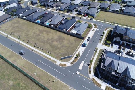 Photo of property in 25 Carronade Street, Papamoa Beach, Papamoa, 3118