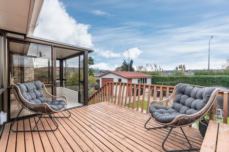 Photo of property in 47 Kinmont Crescent, Kinmont Park, Mosgiel, 9024