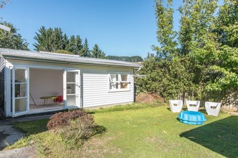 Photo of property in 5 Hookway Grove, Paraparaumu, 5032