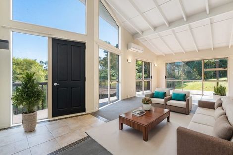 Photo of property in 91 Bays Road, Orere Point, Papakura, 2585