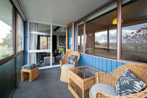 Photo of property in 8 Denholm Road, Hospital Hill, Napier, 4110