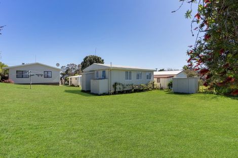 Photo of property in 205 Achilles Avenue, Whangamata, 3620