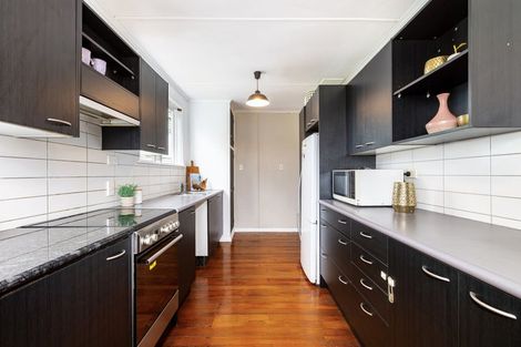 Photo of property in 11 King Crescent, Ranui, Porirua, 5024