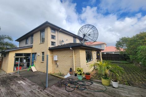 Photo of property in 60 Baverstock Road, Flat Bush, Auckland, 2016