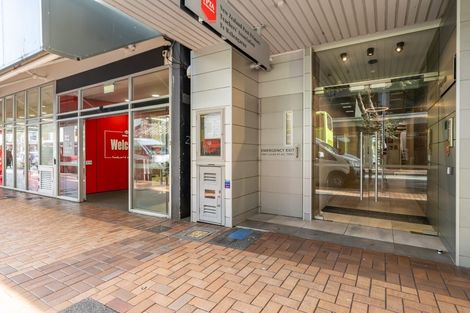 Photo of property in Gerondis Bldg Apartments, 206/60 Willis Street, Wellington Central, Wellington, 6011