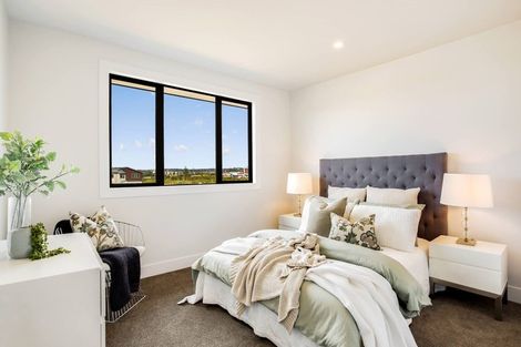 Photo of property in 6 Koru Place, Snells Beach, 0920