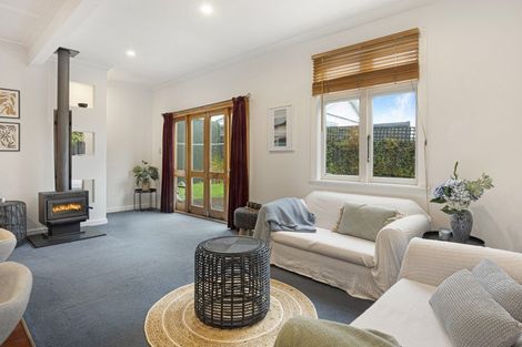 Photo of property in 92 Townsend Road, Miramar, Wellington, 6022