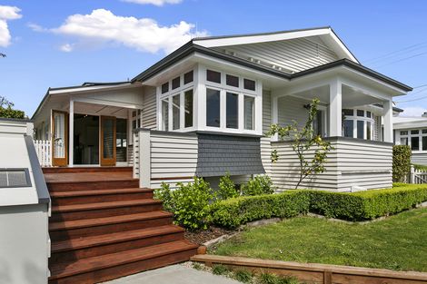 Photo of property in 721 Bank Street, Te Awamutu, 3800