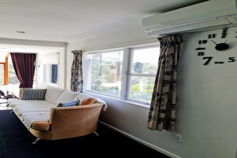 Photo of property in 211 Titirangi Road, Titirangi, Auckland, 0604