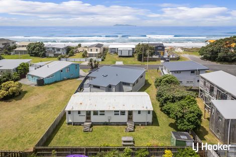 Photo of property in 62b Broadway Road, Waihi Beach, 3611