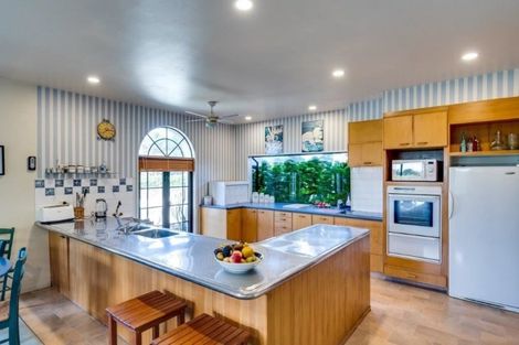 Photo of property in 50 Clifton Road, Tongaporutu, Urenui, 4378