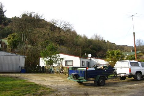 Photo of property in 13a Bridge Street, Reefton, 7830