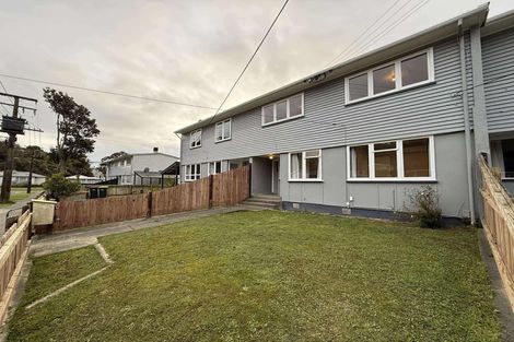Photo of property in 9 Wainhouse Street, Stokes Valley, Lower Hutt, 5019