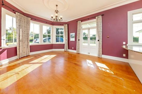 Photo of property in 88a Ranfurly Road, Alfriston, Auckland, 2105