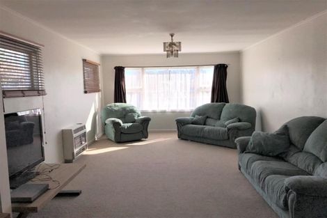 Photo of property in 519 Mangorei Road, Highlands Park, New Plymouth, 4312