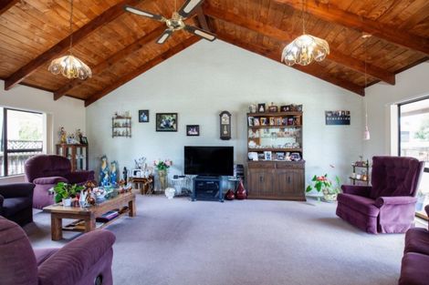 Photo of property in 38 Kowhai Street, Inglewood, 4330