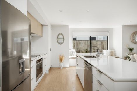 Photo of property in 18 Hugo Way, Papamoa Beach, Papamoa, 3118