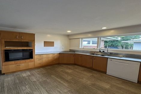 Photo of property in 91 Daffodil Street, Titirangi, Auckland, 0604