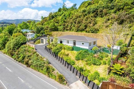 Photo of property in 104 Akatarawa Road, Birchville, Upper Hutt, 5018