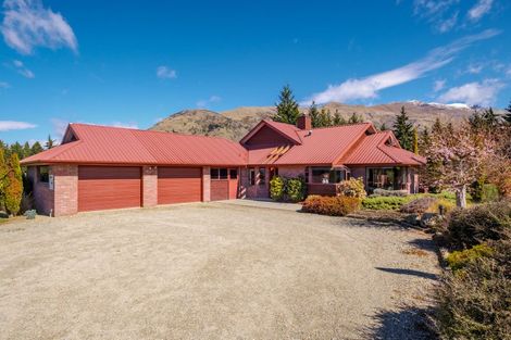 Photo of property in 18 Orchard Road, Wanaka, 9382